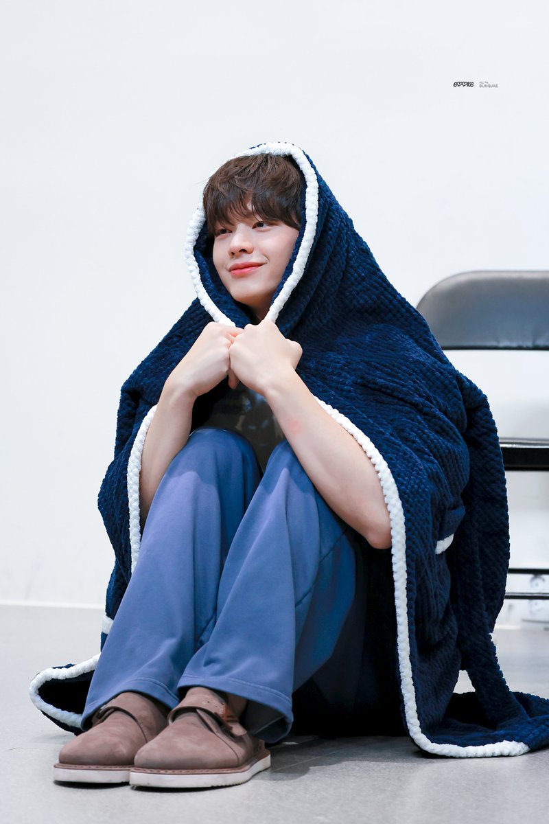 6OOK6's tweet image. 260117 프롬 포토이벤트 #육성재💗 

남자 천연애교𓈒𓈒♡

#성재 #ユクソンジェ
#YOOKSUNGJAE @BTOB_6SJ