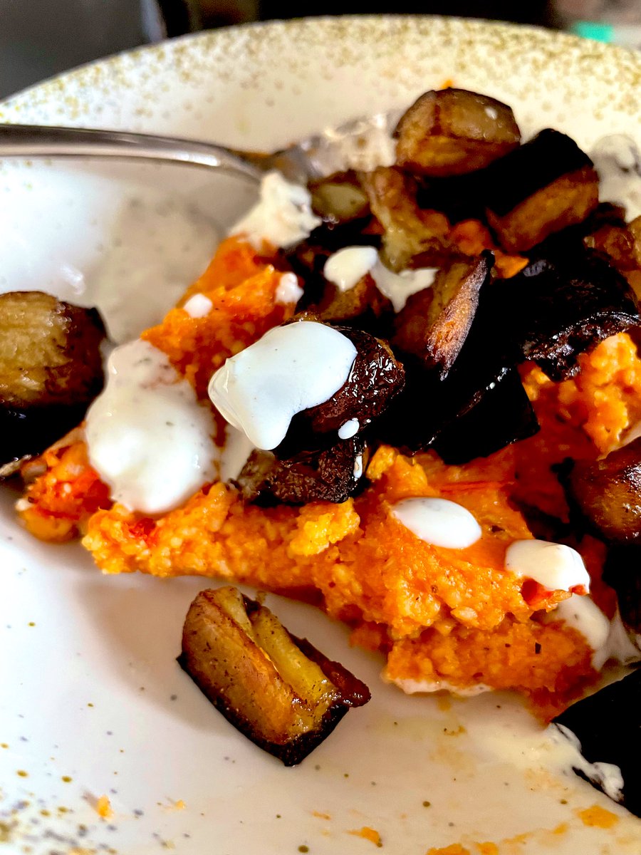 Ottolenghi Mittagessen

Warum wusste ich so lange nichts von eingelegten Zitronen?