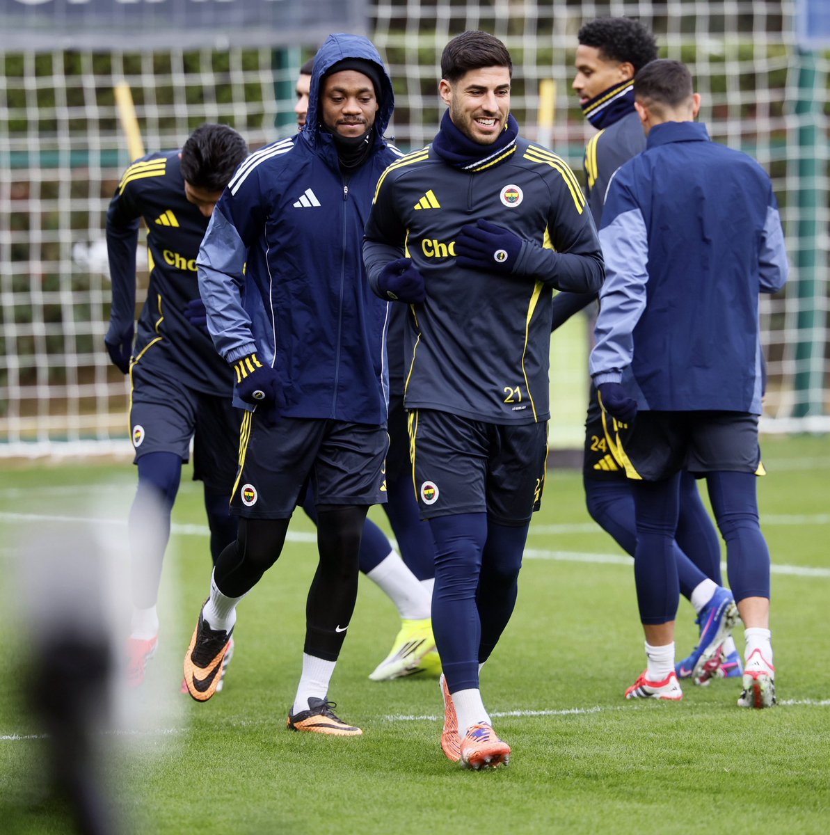 📸 Aston Villa maçı öncesi son hazırlıklarımızı tamamladık.

#UEL #FBvAVL