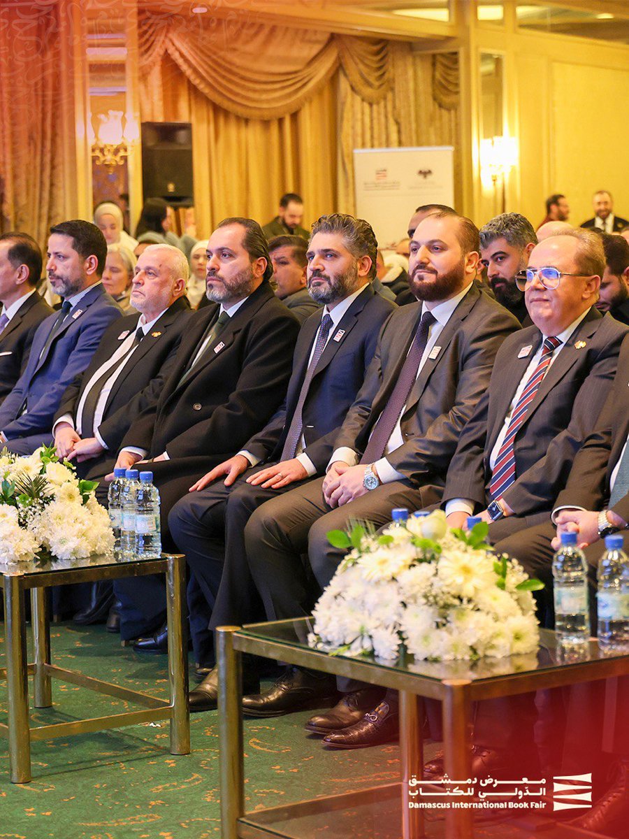 DIBFSYR's tweet image. جانب من العروض التقديمية التي تخلّلها المؤتمر الصحفي لمعرض دمشق الدولي للكتاب يوم أمس، حيث استعرضت اللجنة التنظيمية المشرفة على المعرض خطط العمل والأنشطة التي تنتظر الزوّار.

 #DIBF2026

#معرض_دمشق_الدولي_للكتاب
@mocsyr