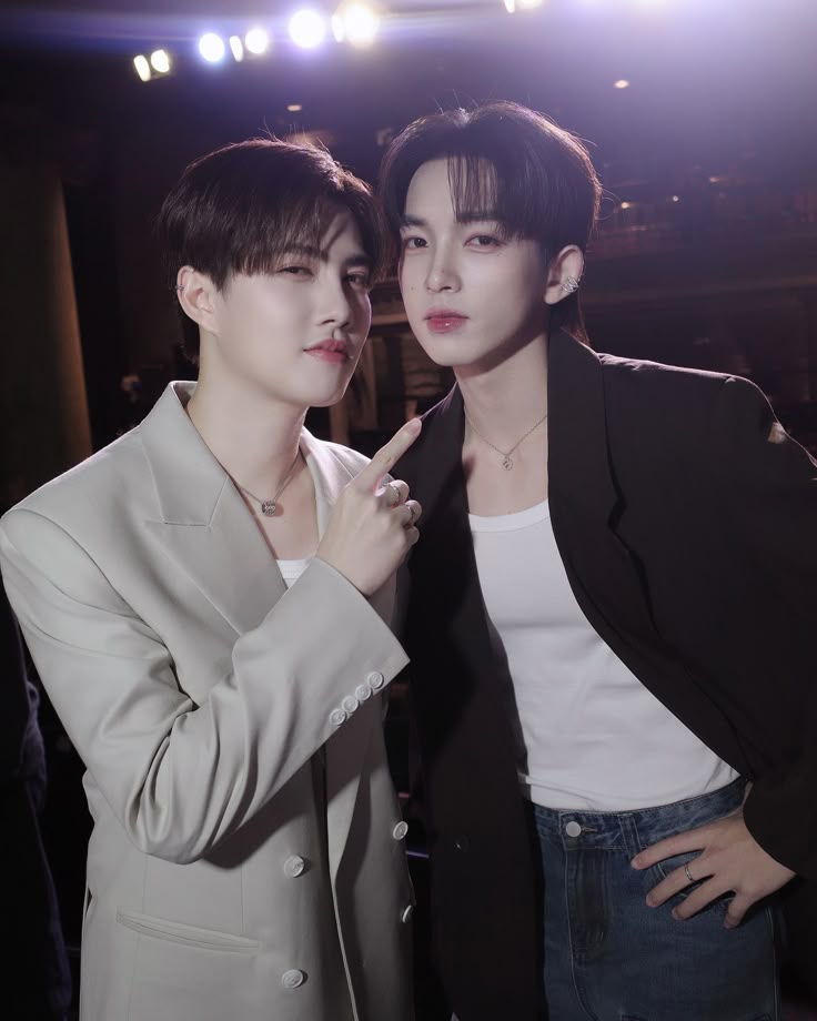 Benzgarfield_PH's tweet photo. Thank you for everything you’ve shared with us. May success, happiness, and fulfillment always follow you both. @Benzalert_np @garfinpkk 😊🥰🧡

#เบนซ์กาฟิวส์
#BENZALERT #Garfinpkk https://t.co/vHHLHFJ4YB