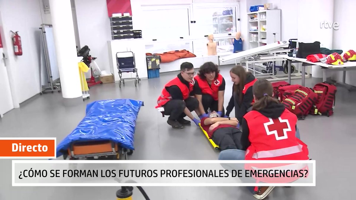 Aquí hay trabajo tweet media