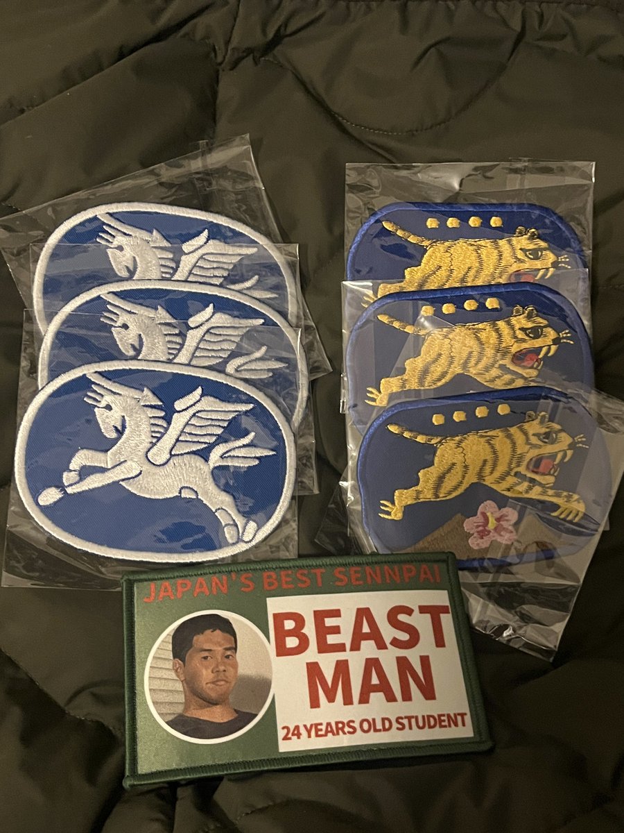 つるや tweet media