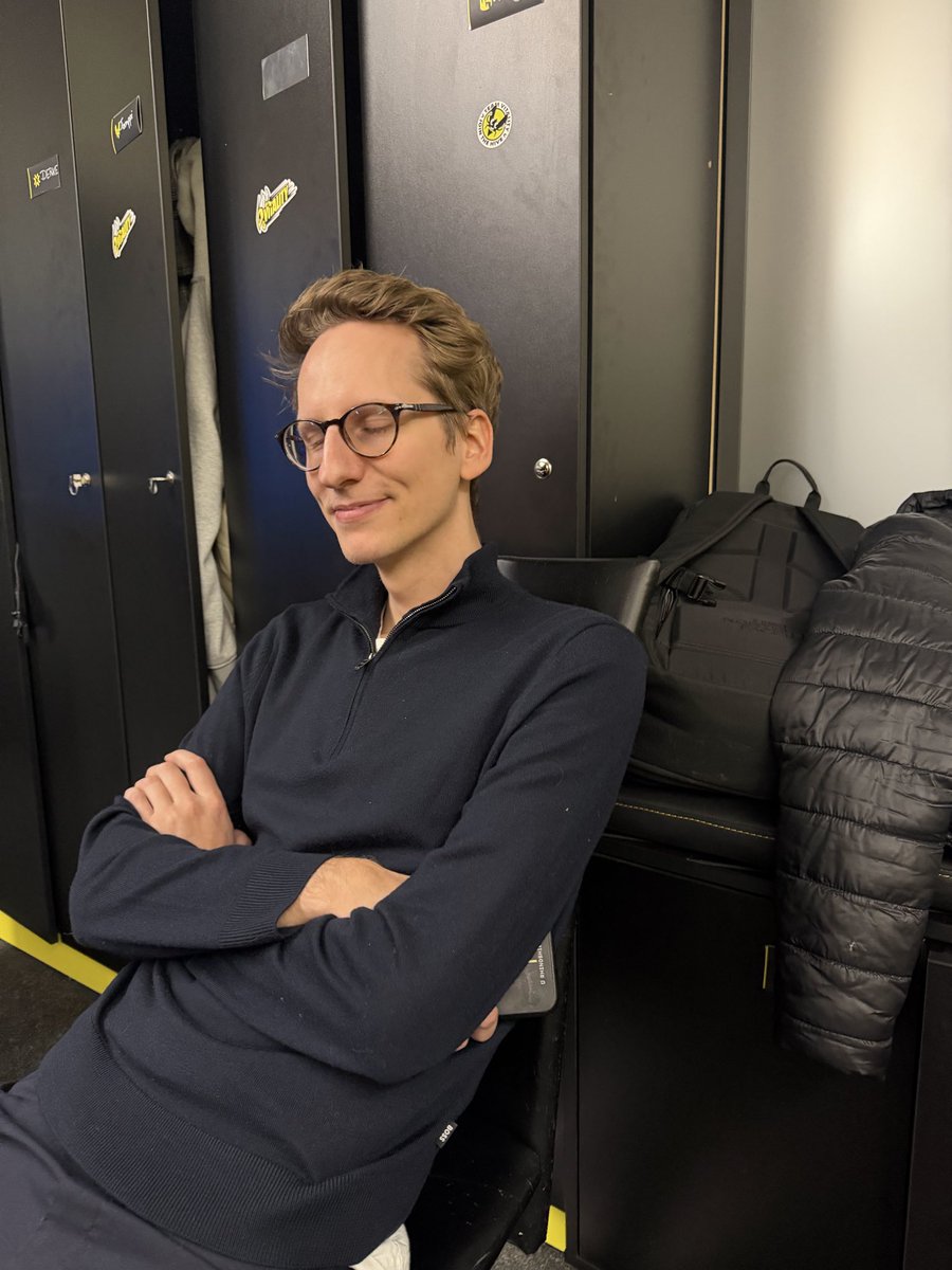 VIT profek tweet media