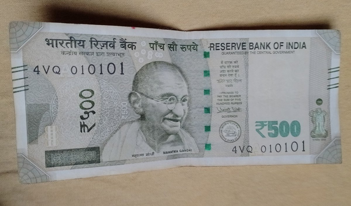 DropFaces's tweet image. 💸 Rare Currency Alert!
Indian currency note with fancy serial number 010101 🔢
✔ Repeating pattern
✔ Collector’s choice
✔ Limited availability
DM for price &amp;amp; details 📩
#FancySerial #CurrencyCollection #RareNote #India #Indiancurrency