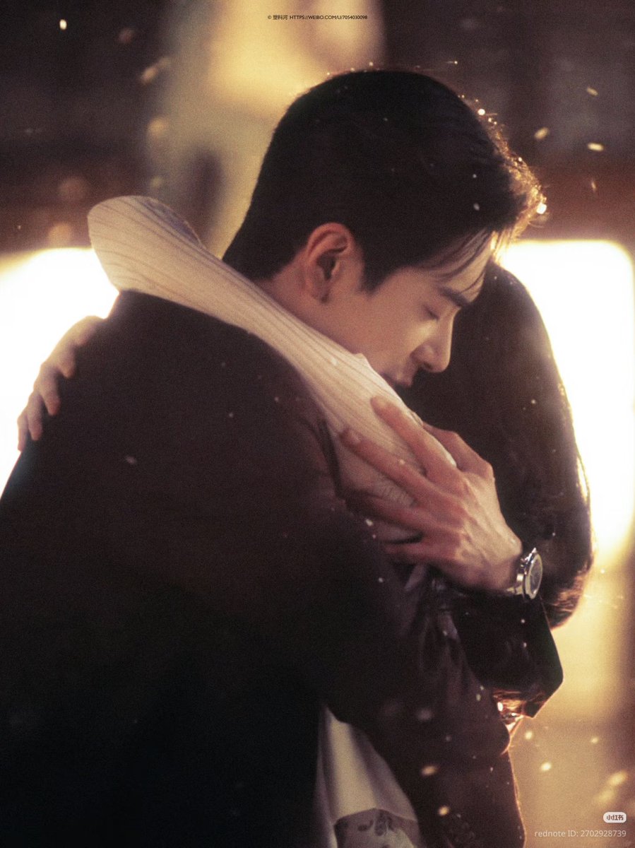 aienvu's tweet photo. Thanks to Chen Xingxu and Lu Yuxiao outstanding performance as Xiao Zhiyu and Hu Xiu, they really delivering good chemistry and acting throughout the show. And cattree capturing them with beautiful visuals. May we all find the true love the way Zhiyu &amp; Xiu complete each other. 💗 https://t.co/yLsil3X53v