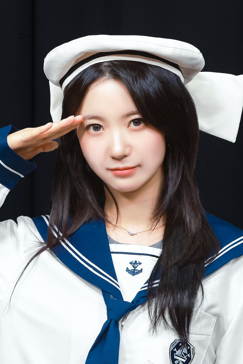 yubin_dreams's tweet image. 260117 유빈    

마린룩 + 배유빈 = 극락👼

#오마이걸 #OHMYGIRL 
#유빈 #YUBIN 
@WM_OHMYGIRL