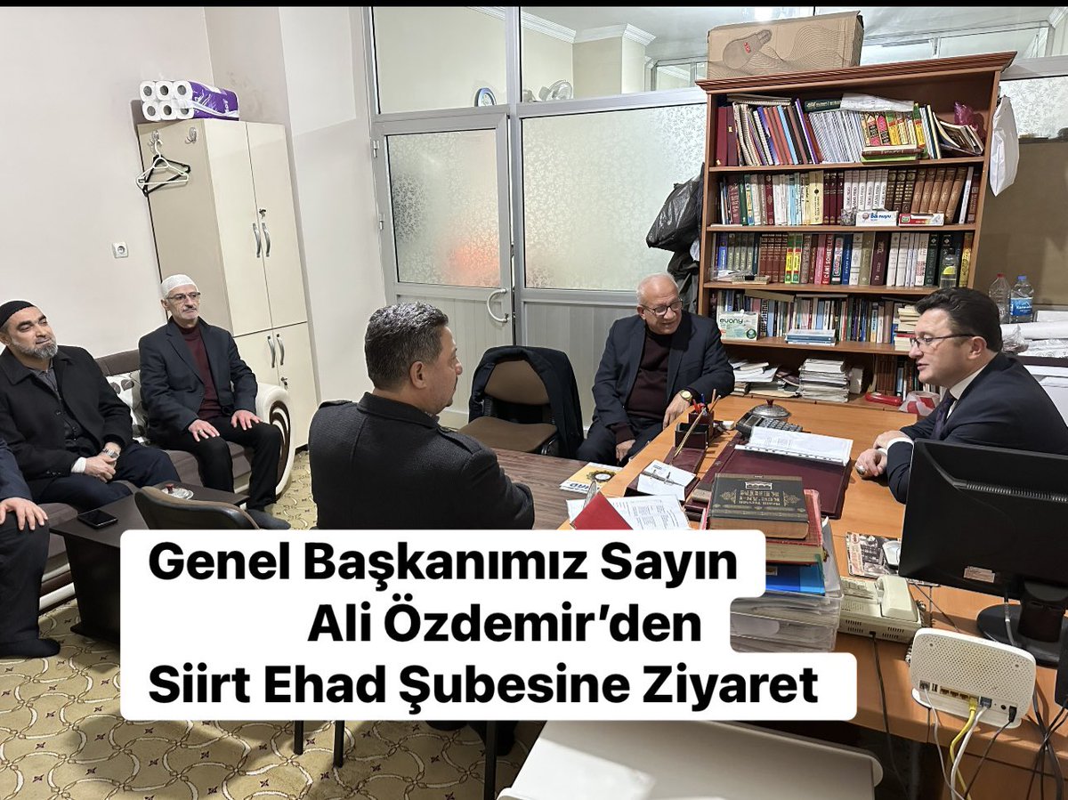 Evrensel Hafızlar Derneği Genel Başkanı Sayın <a href="/aliozdemirgsb/">Ali ÖZDEMİR 🇹🇷</a> , Siirt Şubemizi ziyaret ederek İl Başkanı <a href="/nezirobut/">Nezir Obut</a> ve il yönetimiyle bir araya geldi. Yapılan ve planlanan faaliyetler istişare edildi. Program, birlik ve beraberlik temennileriyle yapılan dua ile sona erdi.<a href="/ehadgm/">EHAD</a>