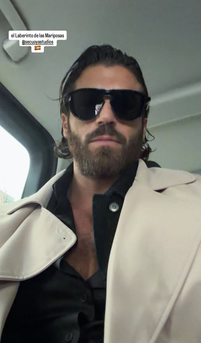 Buenas tardes gente maravillosa!!
No sé si me gusta más Kaplan trabajando💪 o de domingo😍😍
#CanYaman
#ElLaberintoDeLasMariposas