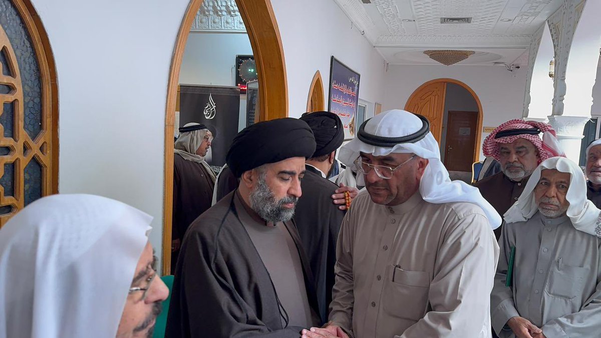 Alshaharin1's tweet photo. وفد أهالي الشهارين في تعزية سادة السلمان برحيل العلامة السيد علي السيد ناصر السلمان رحمه الله 

الحوزة العلمية بالاحساء https://t.co/MY7wmUocF3