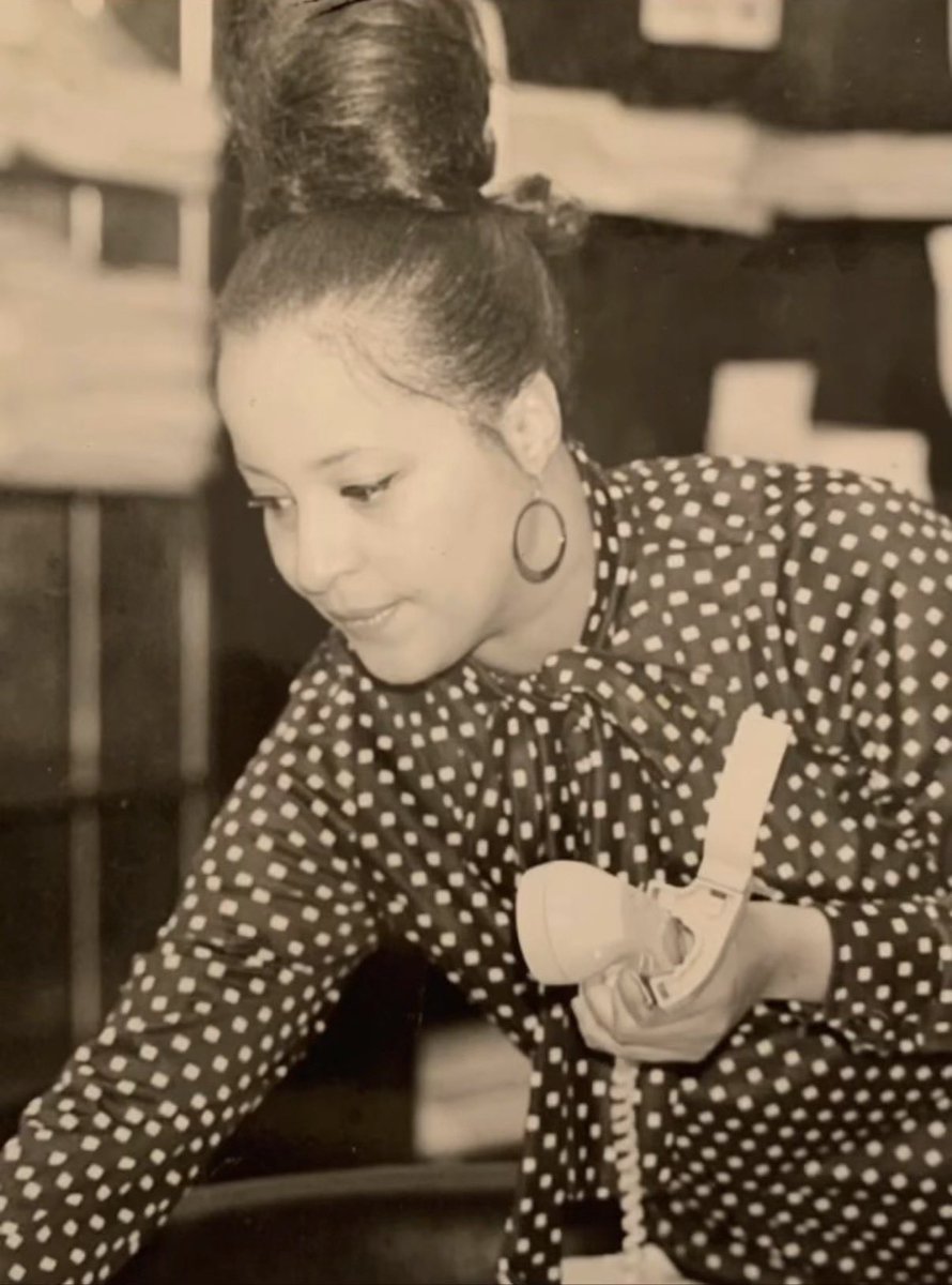 MetroAllStars's tweet image. Happy heavenly birthday to my mother. A beautiful spirit to match the beautiful woman she was.💜🙏🏽 #RIPMa #birthdaygirl