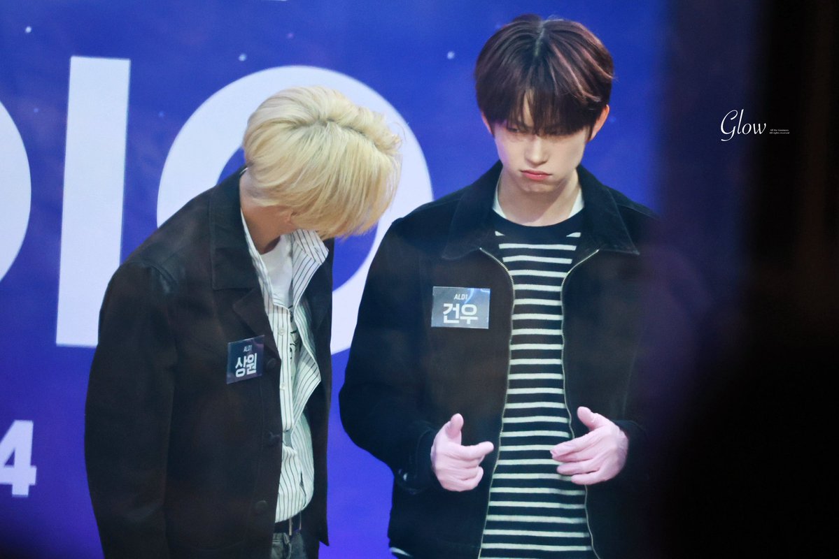 Geonxon's tweet image. THEY ARE SO CUTE