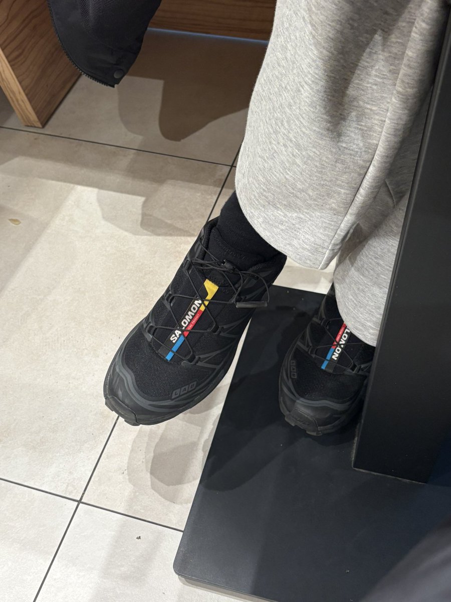 cs 🤹‍♂️ tweet media