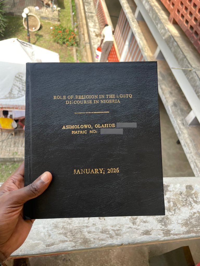 Onifuro town castle tweet media