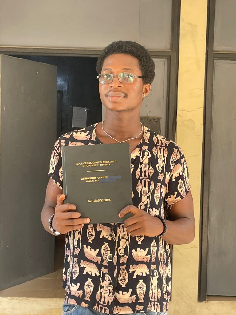 Onifuro town castle tweet media