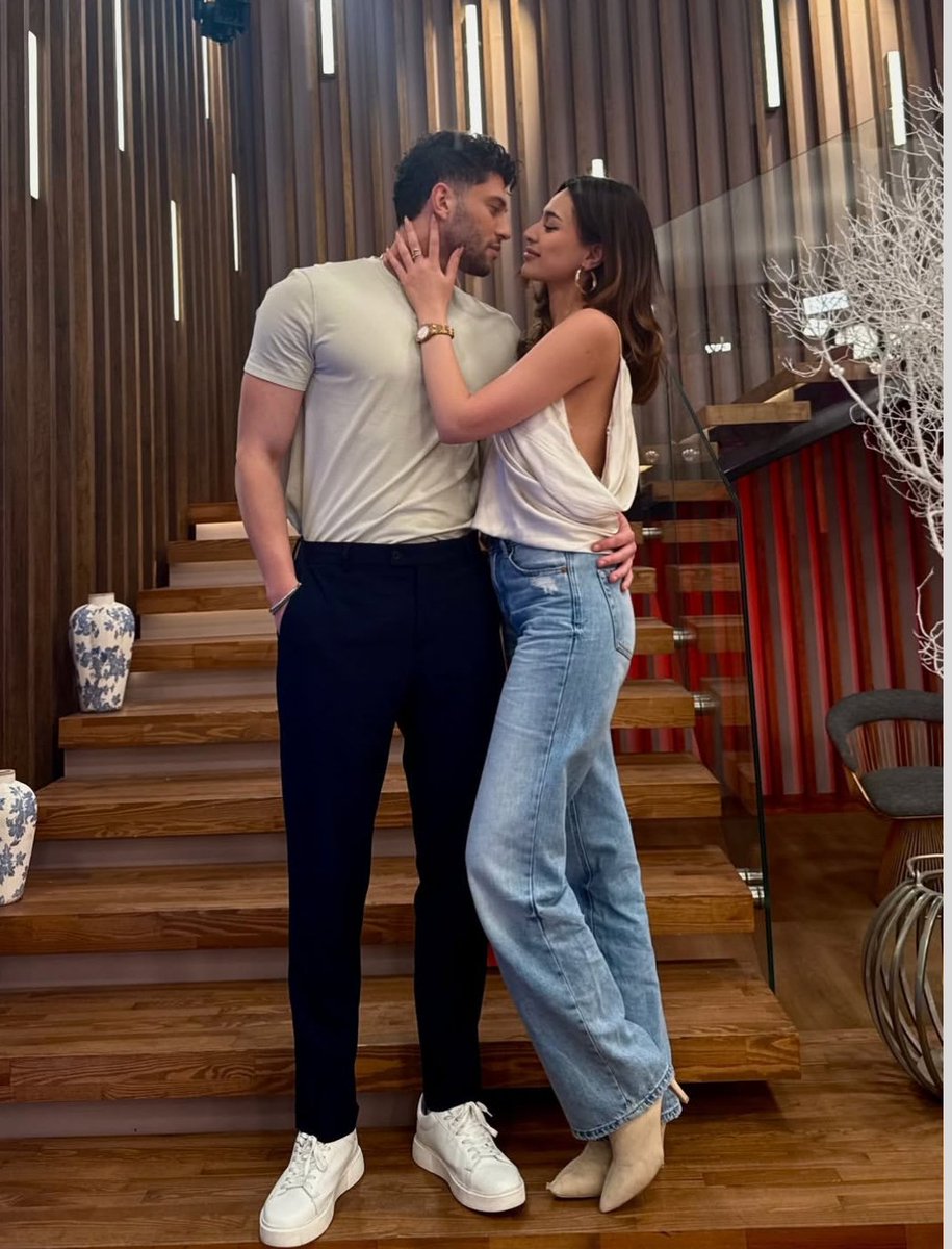 Dejavuu🤍

•#MetinCanAkdeniz • <a href="/metincanakdenz/">MCA</a> •
•#SuYıldız • <a href="/suuyildizz/">Su Yıldız</a> •
•#KısmetseOlur •#MetSu •