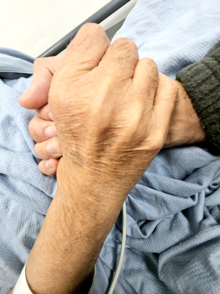 Dr Mohit Mandiratta tweet media