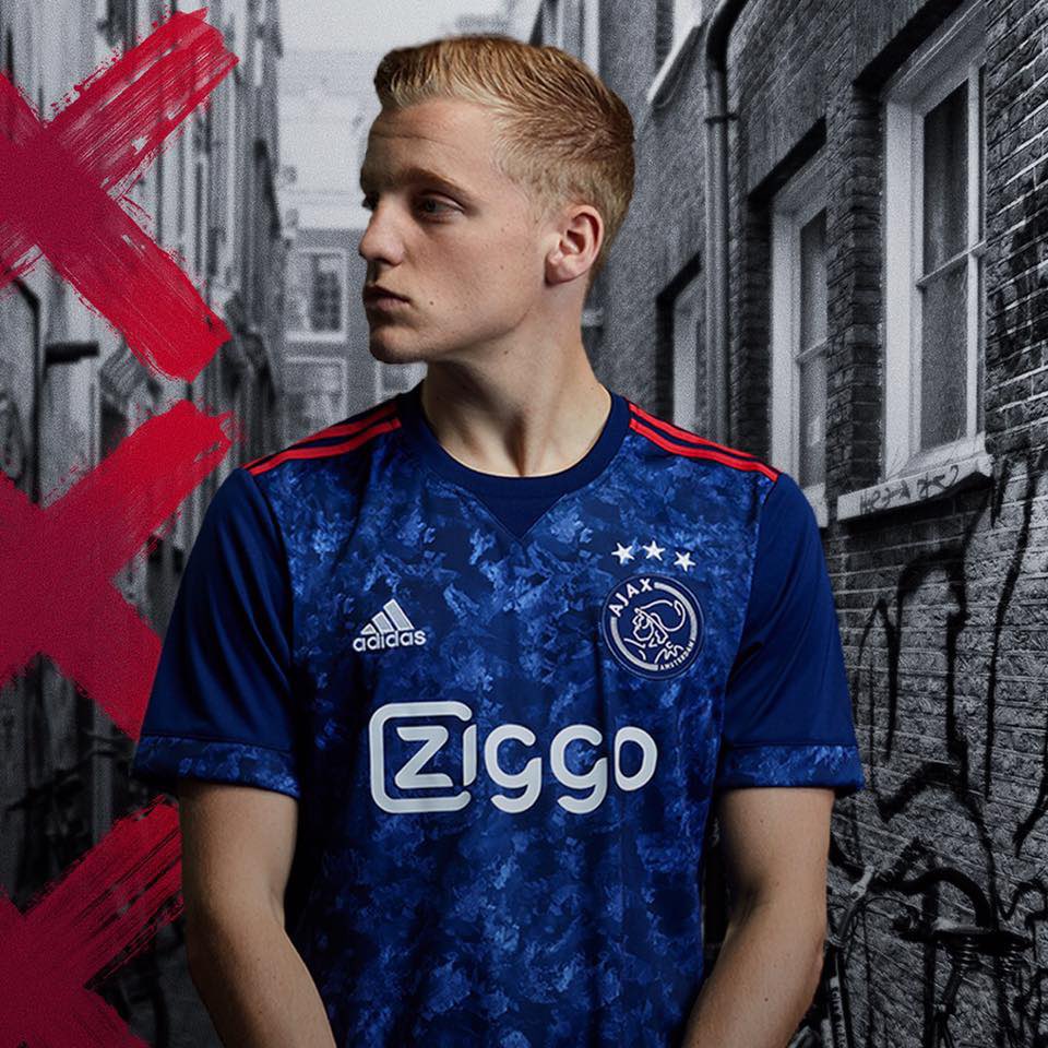 The Kit Guru tweet media