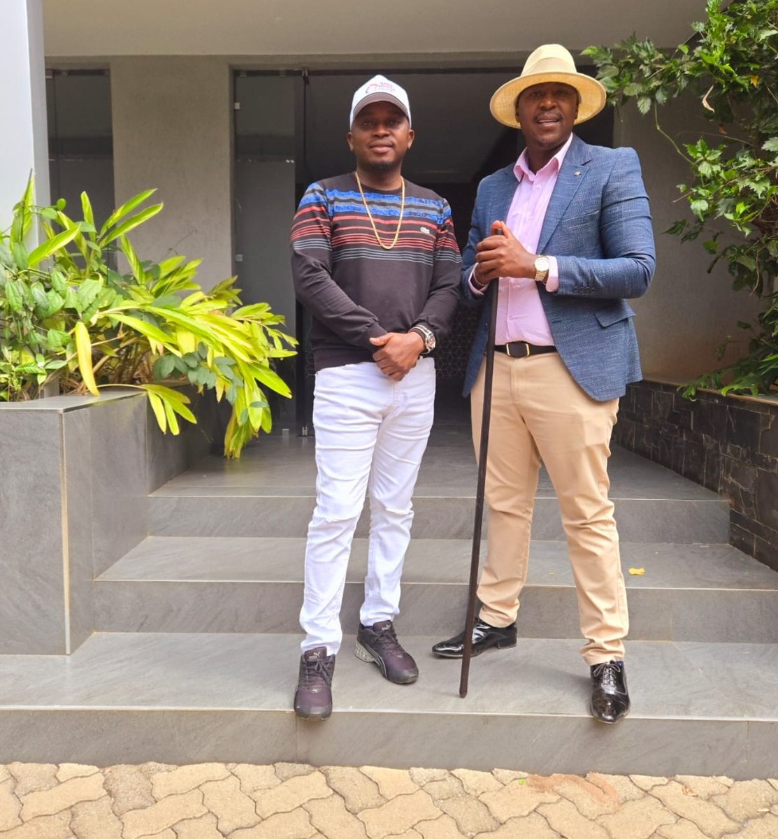 Athuri arekere Mehia ni Ngai!

Wishing you a lovely night. 
#NgaiMbere