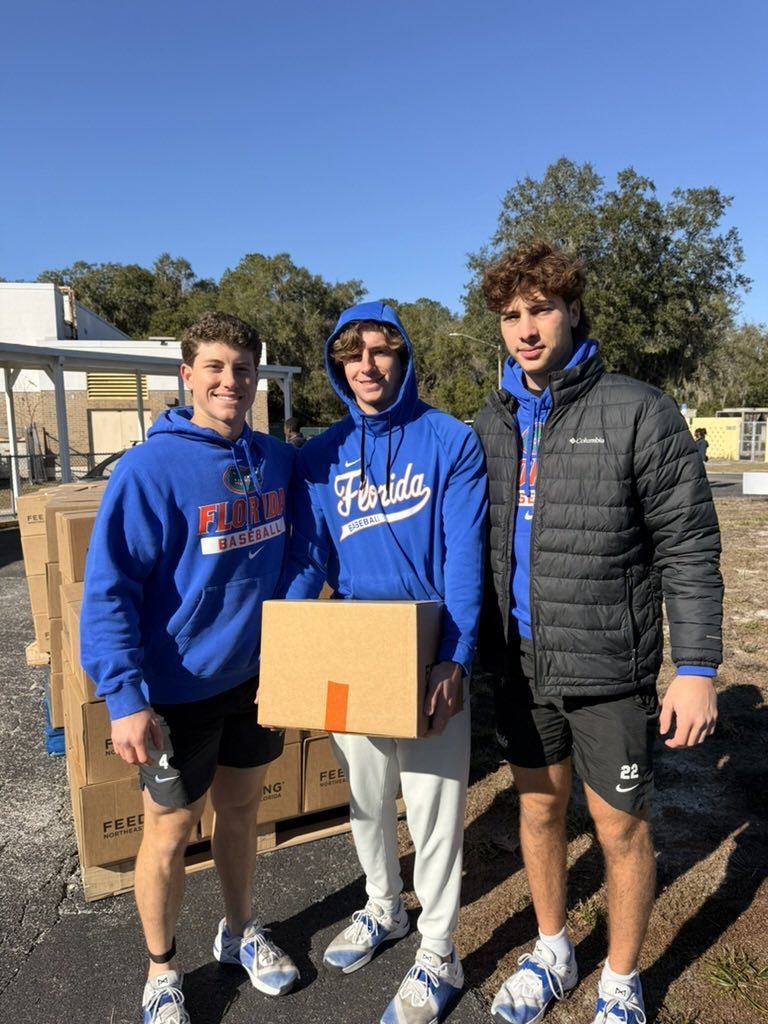 Cade Fox Kurland tweet media