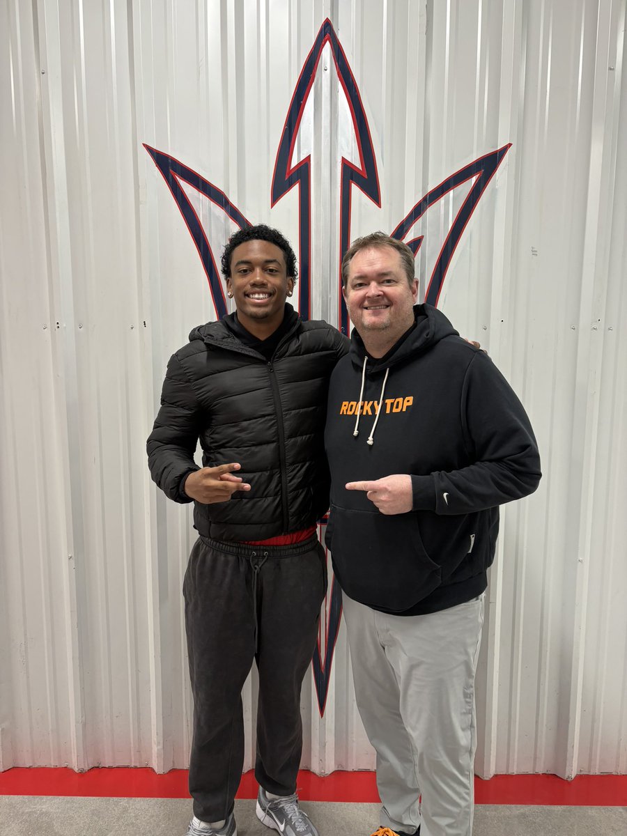 JarrellChandle2's tweet image. Thanks for stopping by @coachjoshheupel 🍊@PennySmith_ @CoachHughes56 @ChadSimmons_ @TomLoy247 @AustinPriceless