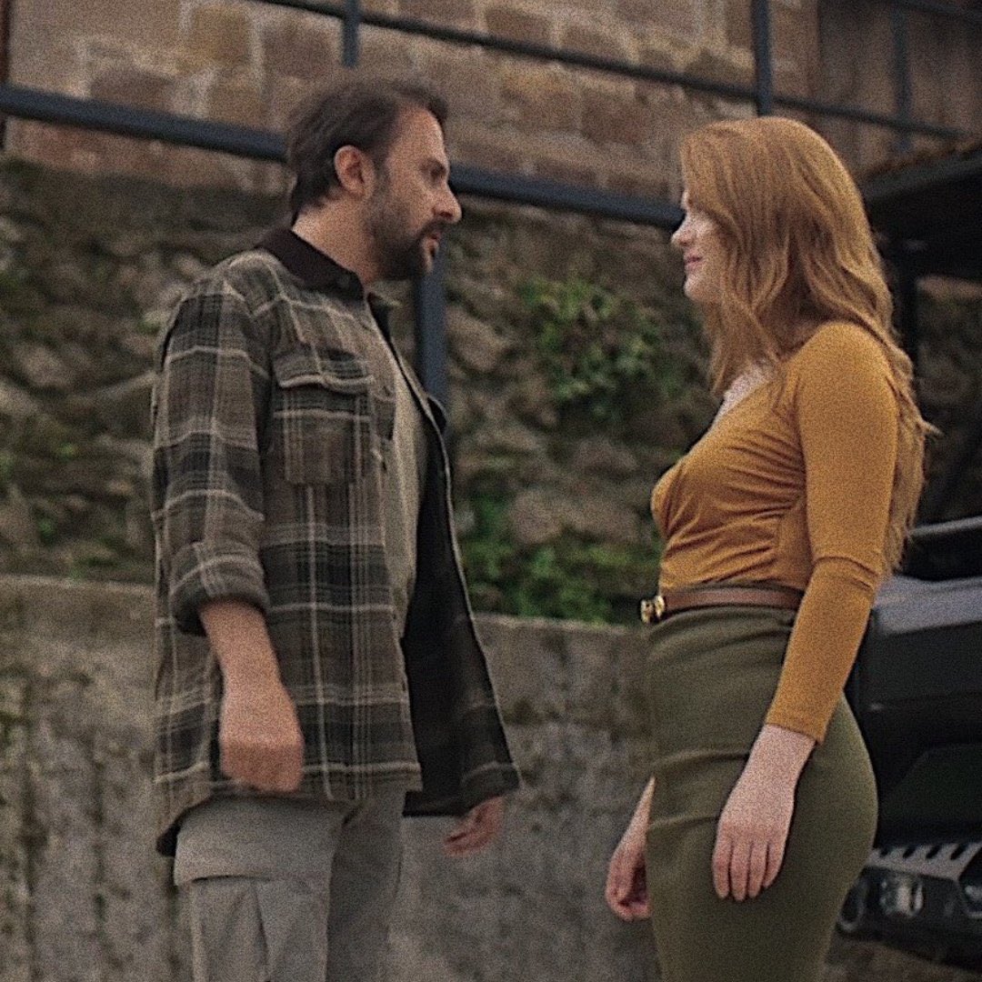 dizimin birbirinden özel çiftleri 
sizi çok seviyoruz hemde çok

TümFandom TasacakBuDeniz