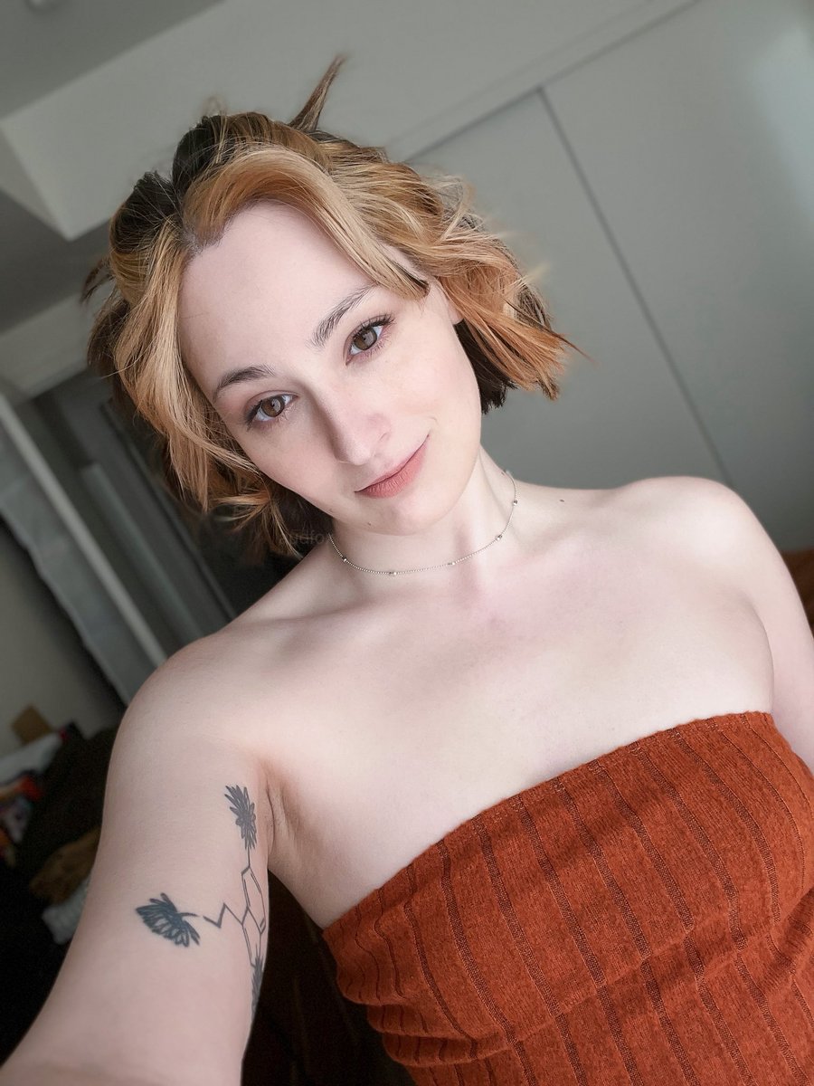 audfoxx's tweet photo. cute selfies to bless your feed https://t.co/vLBh8aT8vN