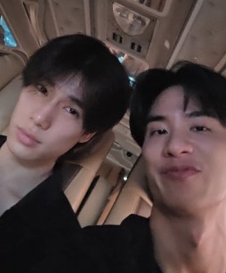 suikatopeach's tweet image. แล้วพี่เตเลี้ยงภูวินทั้งวัน(หลายวัน)จิง