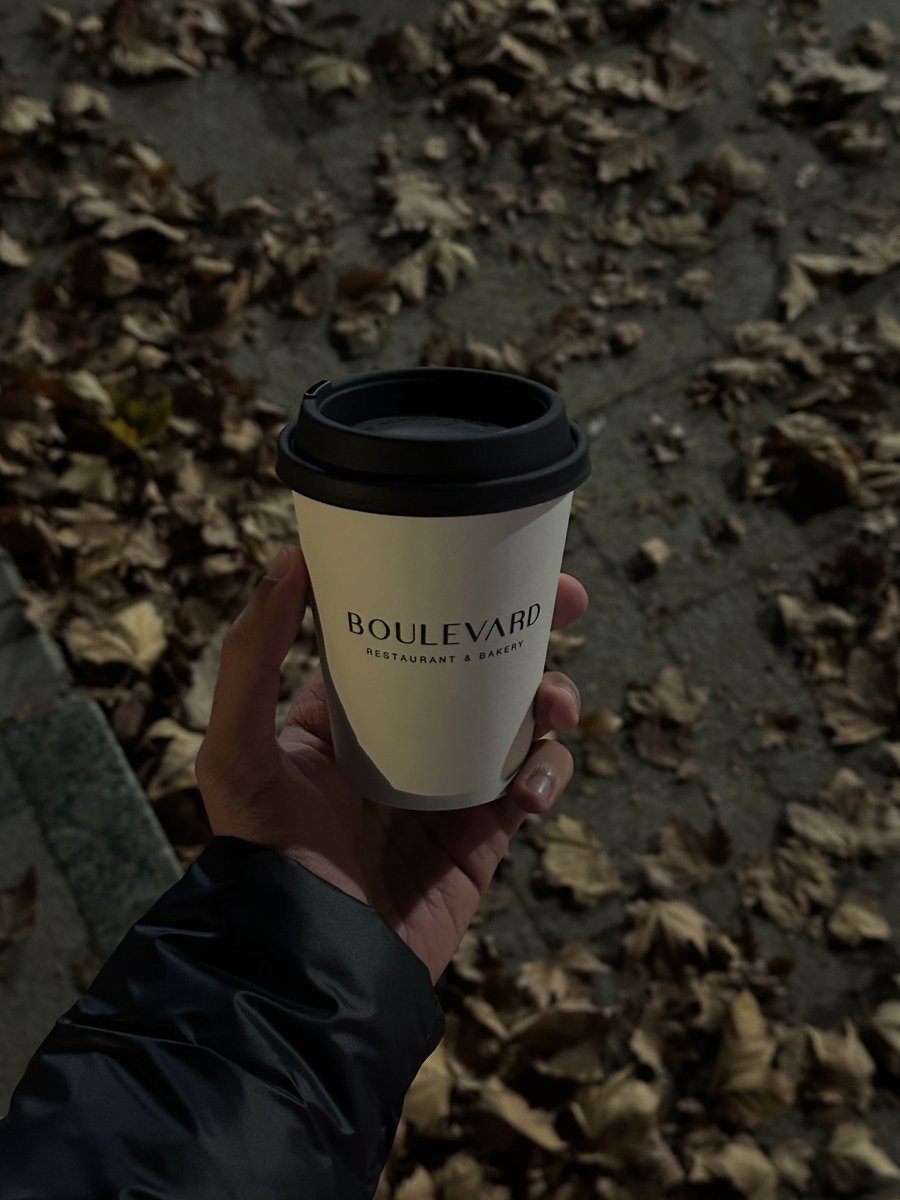 الشوكـولاتة الساخـنة ☕️🍫