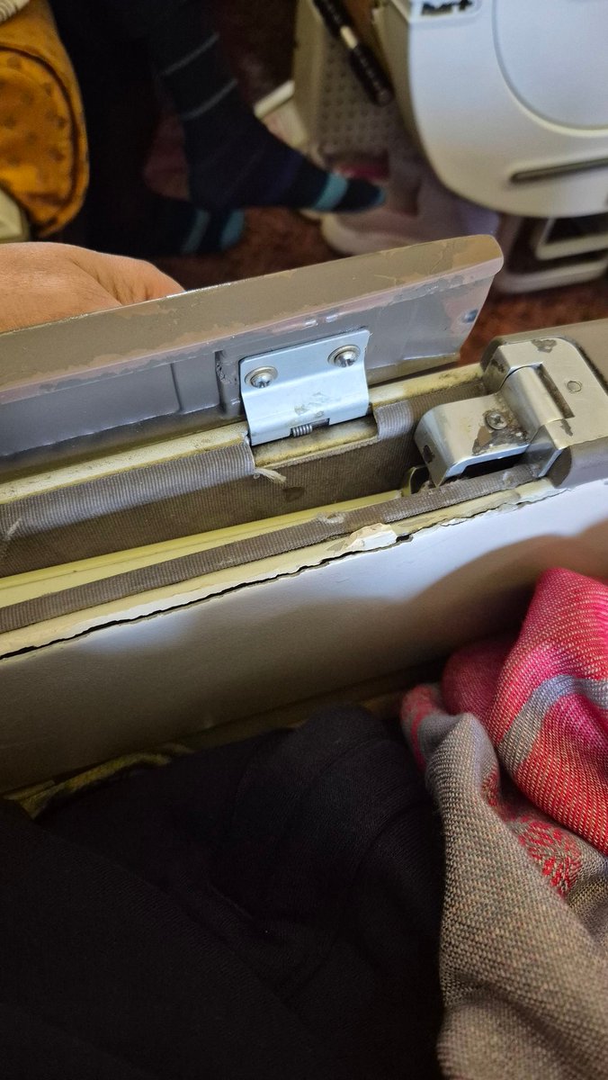 palinn's tweet photo. Broken seats/ inflight screens/ USB ports persist. No surprise with this news at all. @airindia takes customers for granted. Pales in comparison to foreign airlines. Wish they can revamp themselves &amp; make it an airline to be proud of. 
 https://t.co/i2EcwgM5xx https://t.co/BSwO9xRmpS