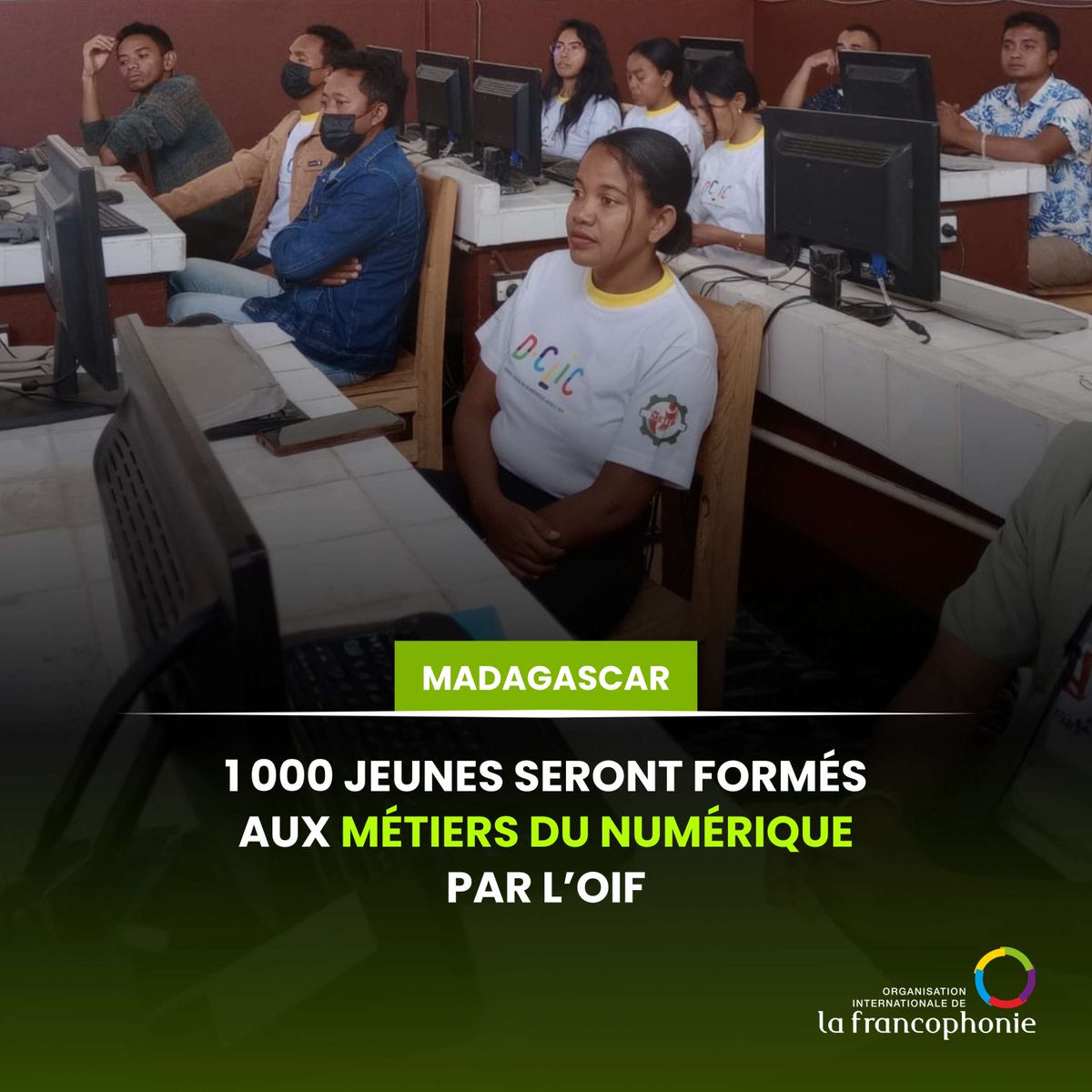 OIFrancophonie's tweet photo. Le projet #DCLIC franchit une étape décisive à #Madagascar. Grâce à un partenariat entre l’OIF et le ministère de l’Enseignement technique et de la Formation professionnelle (METFP), 1 000 jeunes seront formés gratuitement aux métiers du #numérique d’ici la fin de l’année 2026.
Afin de constituer un réseau national de formateurs capables d’accompagner durablement ces jeunes, une formation des formateurs D-CLIC s’est tenue à Antananarivo.
🔗 En savoir plus : https://t.co/4HPSPZ7w6h
#Francophonie