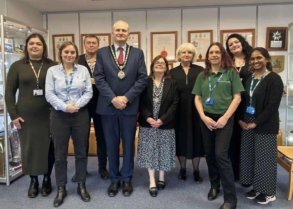 With <a href="/ClaireCNWL/">Claire Murdoch</a> and some of her Hillingdon based clinicians and practitioners serving the borough's residents. A range of disciplines including CAHMS, older adults, early stroke rehab, dementia, &amp; speech and language therapy. My heartfelt thanks to you all.