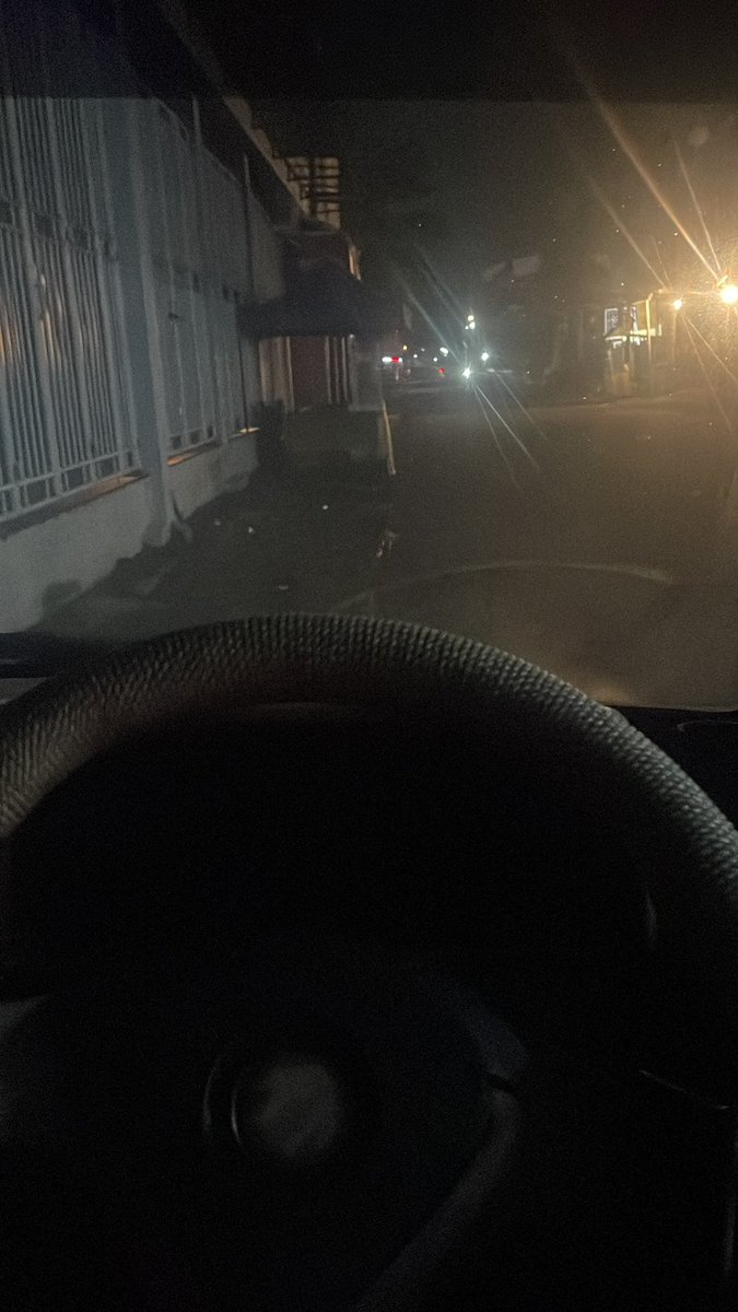 jeffrwlsn's tweet photo. MOBIL GOBLOK LEXUS https://t.co/bM9KJeinhv