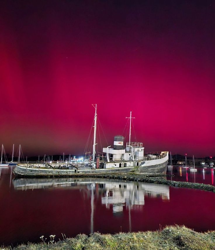 Imagen_Arg's tweet image. Aurora Austral en Ushuaia también conocidas como luces del sur ✨