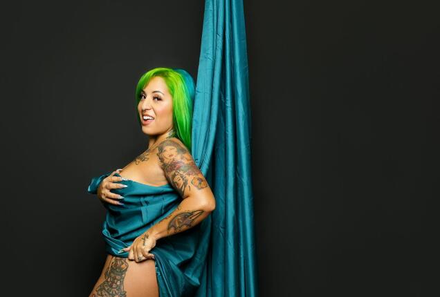 SpanishxBarbiie's tweet photo. Just me and this sheet 👀😌 https://t.co/agDdTBCgET #realloyalfans https://t.co/3ksP33qnqe