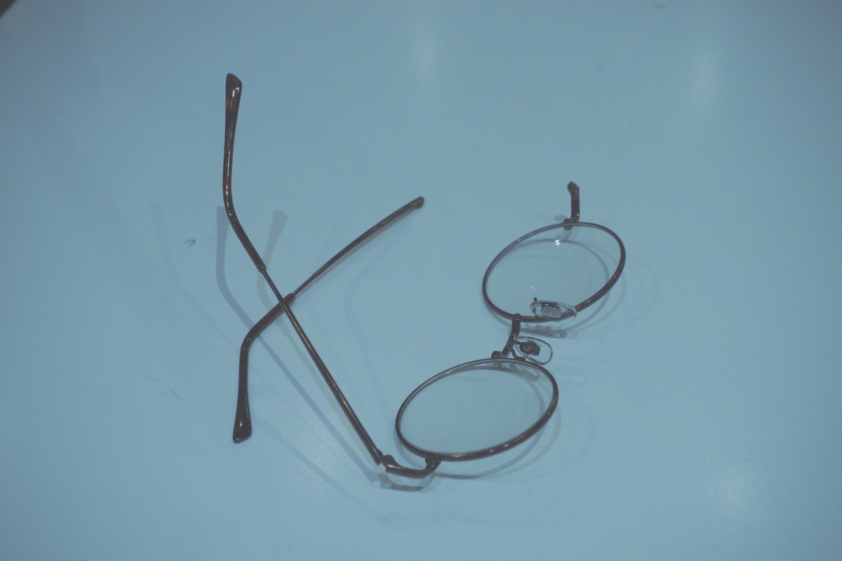 2026.01.21 moments @大塚Deepa
ご観覧いただいた皆様、共演者の皆様、
Deepaスタッフの方々、ありがとうございました。

-set list-
1. 浮遊実験
2. 三ツ目ノ面
3. カラクリナイト
4. 濁った水たまり
5. 二十一世紀少年
6. 図1. 鞦韆