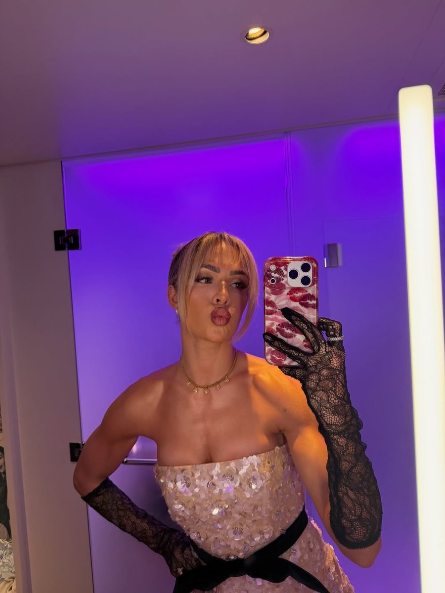 Bianca Davis tweet media