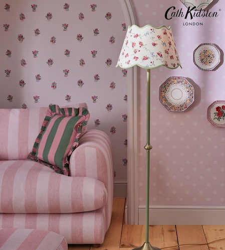 特に宣伝することがないのでお願い（祈り）
Cath Kidstonのランプが以前私がウェス部屋に探し求めていたランプとドンピシャだったので是非日本でも販売を！Cath Kidstonの偉い方々何卒🎠！！！！