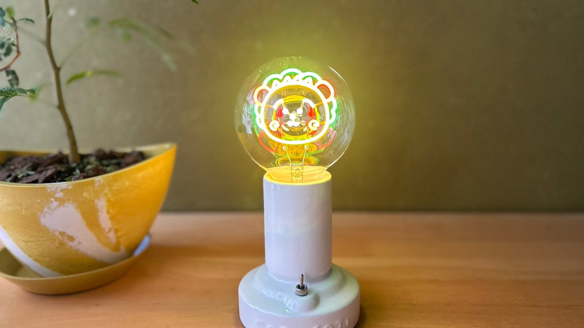 studio CLIPのコジコジ電球ネオンライト届いた📦かわいいいいいいいい