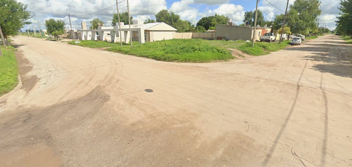 Motociclista herida tras perder maniobrabilidad por un perro en Monte Maíz 

Una mujer de 43 años fue trasladada al hospital tras un accidente entre una motocicleta y un canino en la noche del martes.

sintonia102.com/2026/01/motoci…