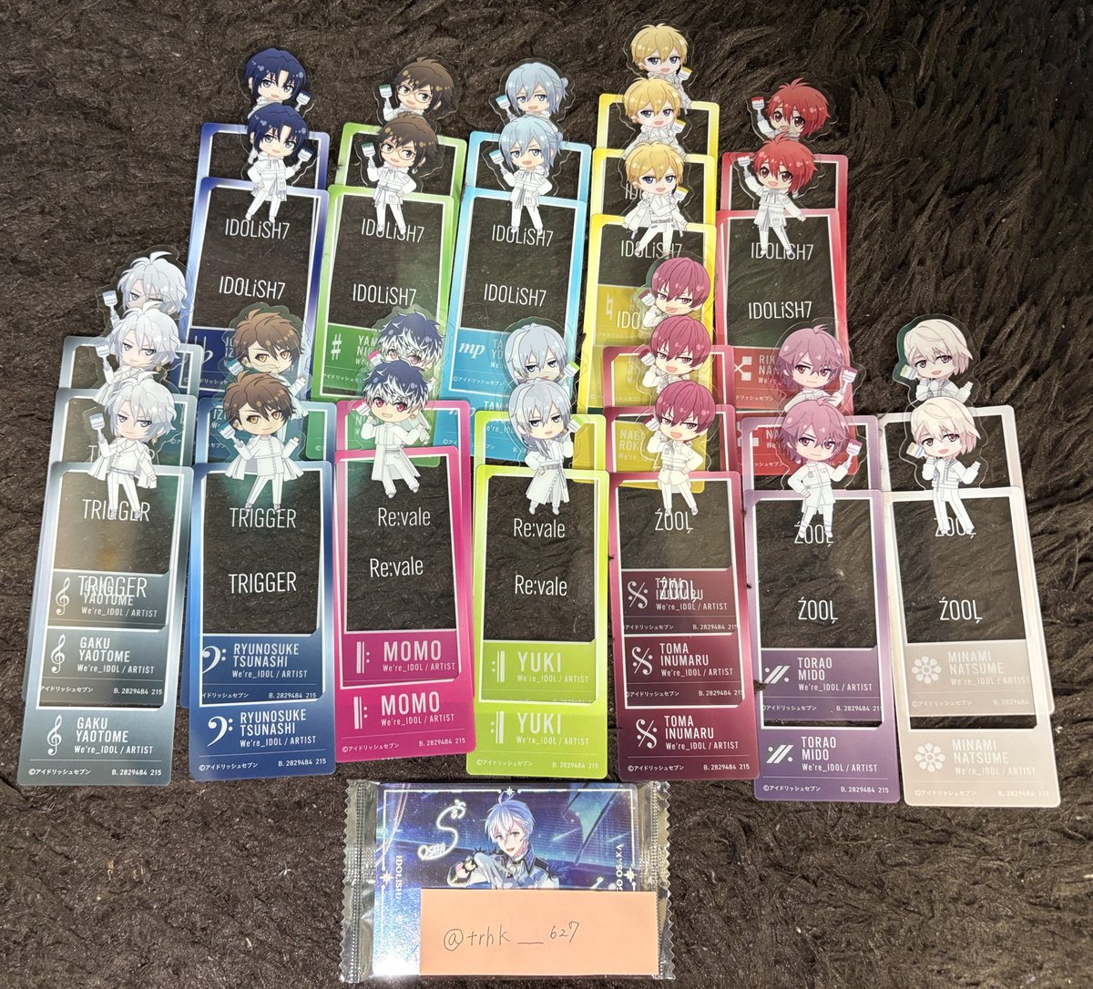 とりひき tweet media