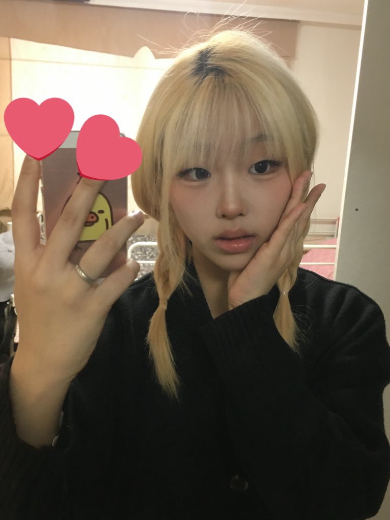 nneexv's tweet image. #일상계트친소
좋아하는거꽤(개)많은여자