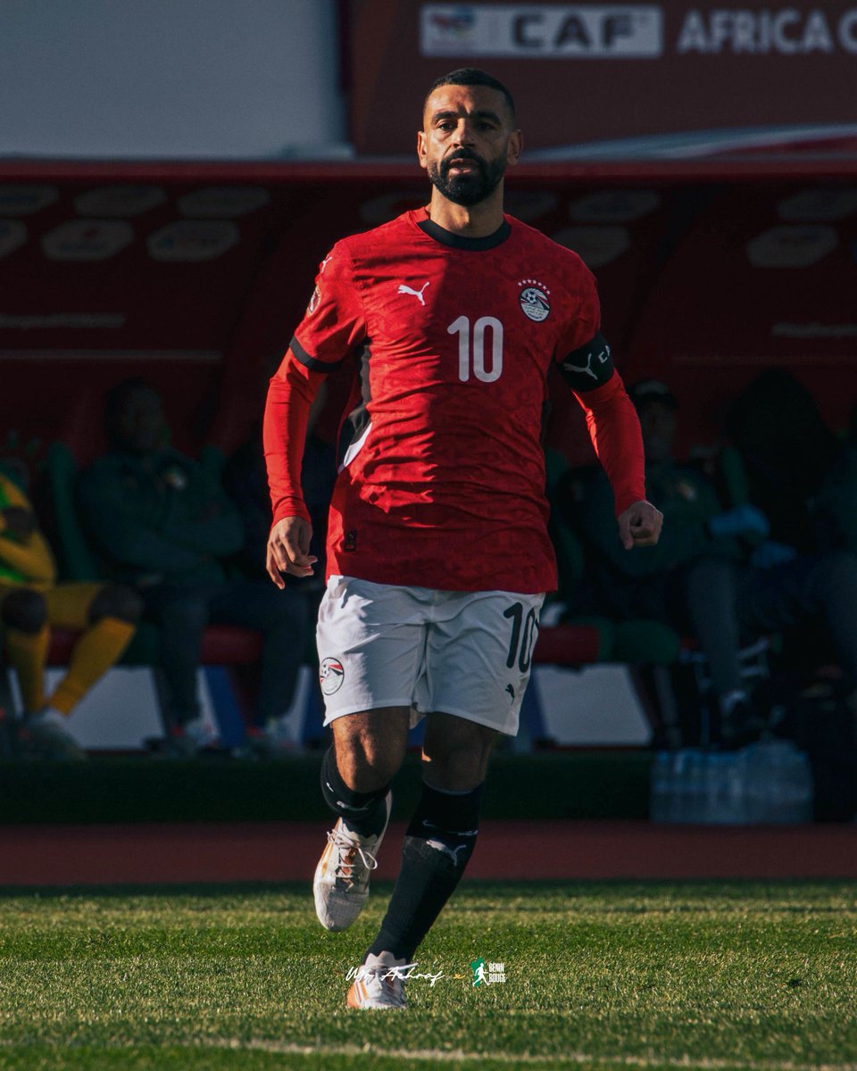 Mr__Achraf's tweet photo. La CAN MAROC 2025 c’est terminé.
THREAD.

Je fais mon bilan personnel.
Dans l’ensemble il est plutôt positif. Je me suis retrouvé dans un univers auquel je ne m’intéressais quasiment pas :  « le football ».
1/n https://t.co/t6xF78kVxs