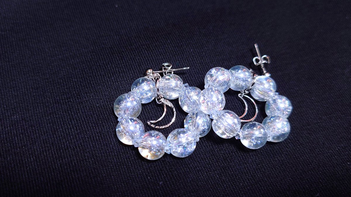 ハンドメイドピアス