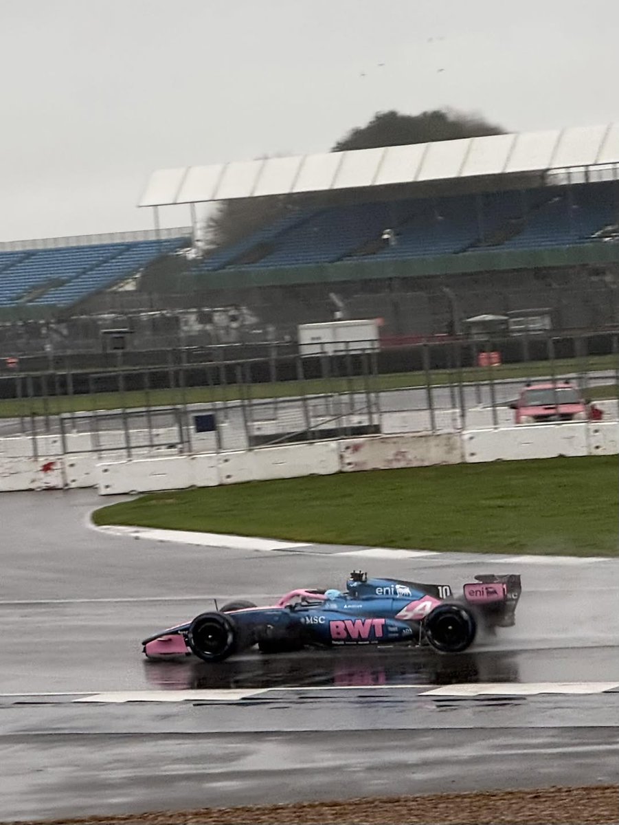 FormulaDirecta's tweet image. 🚨 Imagen de Pierre Gasly al volante del A526

#F1