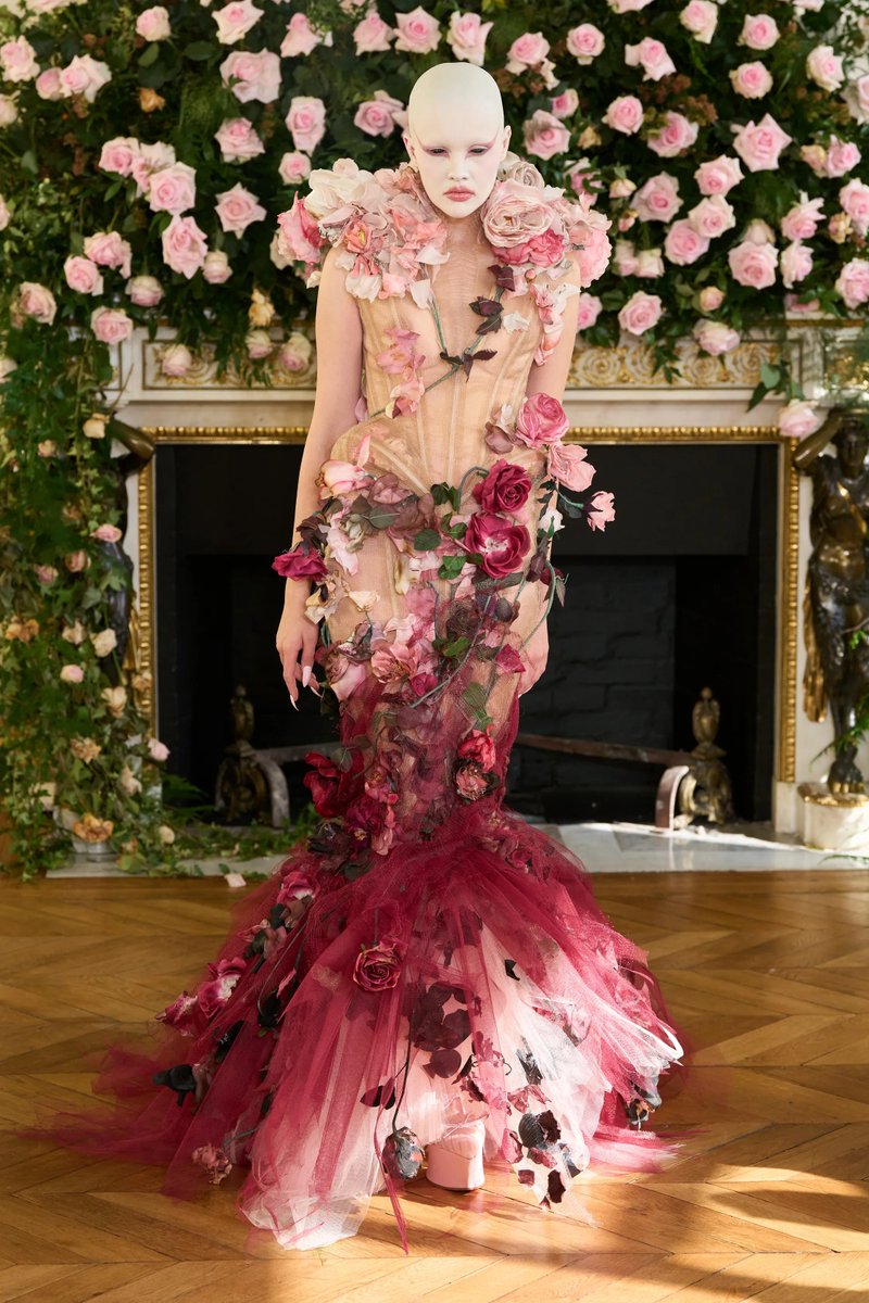 celestial beauty tweet media