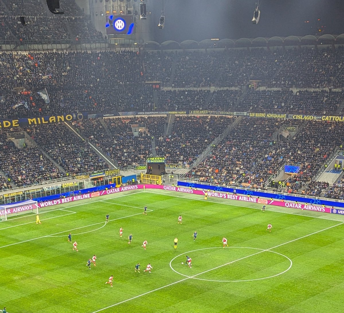 As Arteta said, Inter left 2v2 up top, sometimes 1v1 with Mosquera v Thuram, as Martinez dropped deep and with "two passes, and losing the ball in certain spaces, gave them an opportunity." Arsenal also used these scenarios - shows the significance of strikers winning these duels