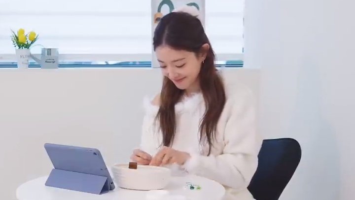 seyounggpics's tweet photo. this is so therapeutic 🤍 https://t.co/18bBEEsmVk