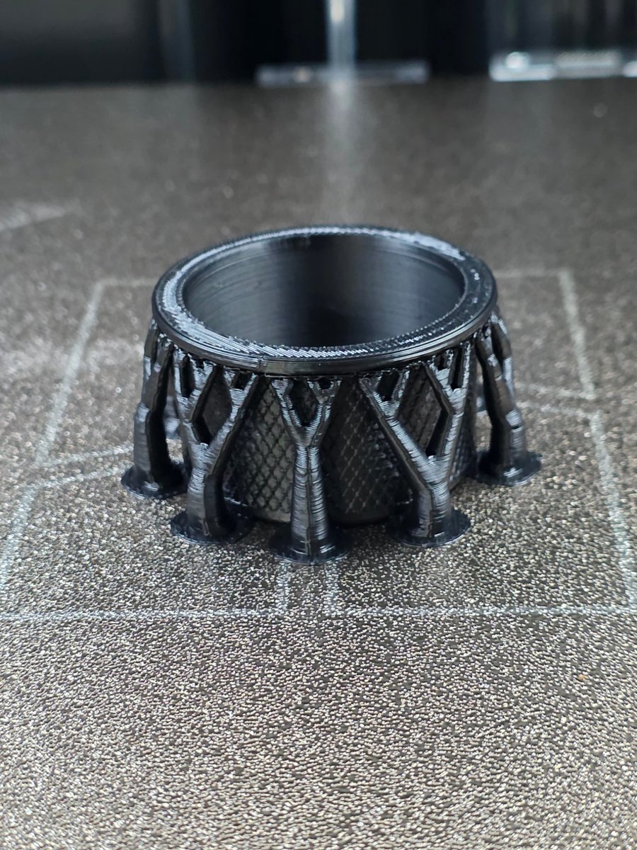 garage414's tweet photo. CADで製図→3Dプリンターで造形。
カーボンやABS、ガラスファイバー系も使えるので色々出来そうです。
ちなみに画像はABS。
#bambooLab
#H2DPRO
#Fusion
#アクスルファンネル https://t.co/zLPjh4HMIv