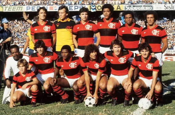 As maiores sequências de INVENCIBILIDADE como MANDANTE na HISTÓRIA do BRASILEIRÃO!

1. Flamengo (58 jogos, 1980-1985)
2. Internacional (51 jogos, 1973-1977)
3. São Paulo (32 jogos, 2008-2009)
4. Atlético Mineiro (31 jogos, 2011-2013)
5. Palmeiras (31 jogos, 2018-2019)
6.